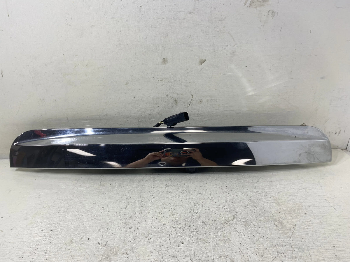 Pre-Owned 2011-2014 Ford Explorer License Housing Mount Rear View Camera   (Good)