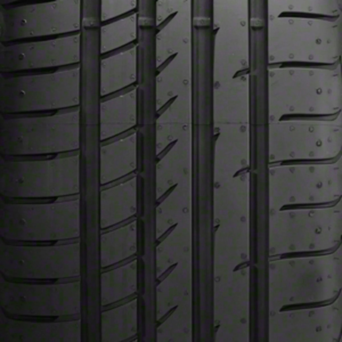 Goodyear Eagle F1 Asymmetric 2  Summer 265/40ZR19 98Y Passenger Tire